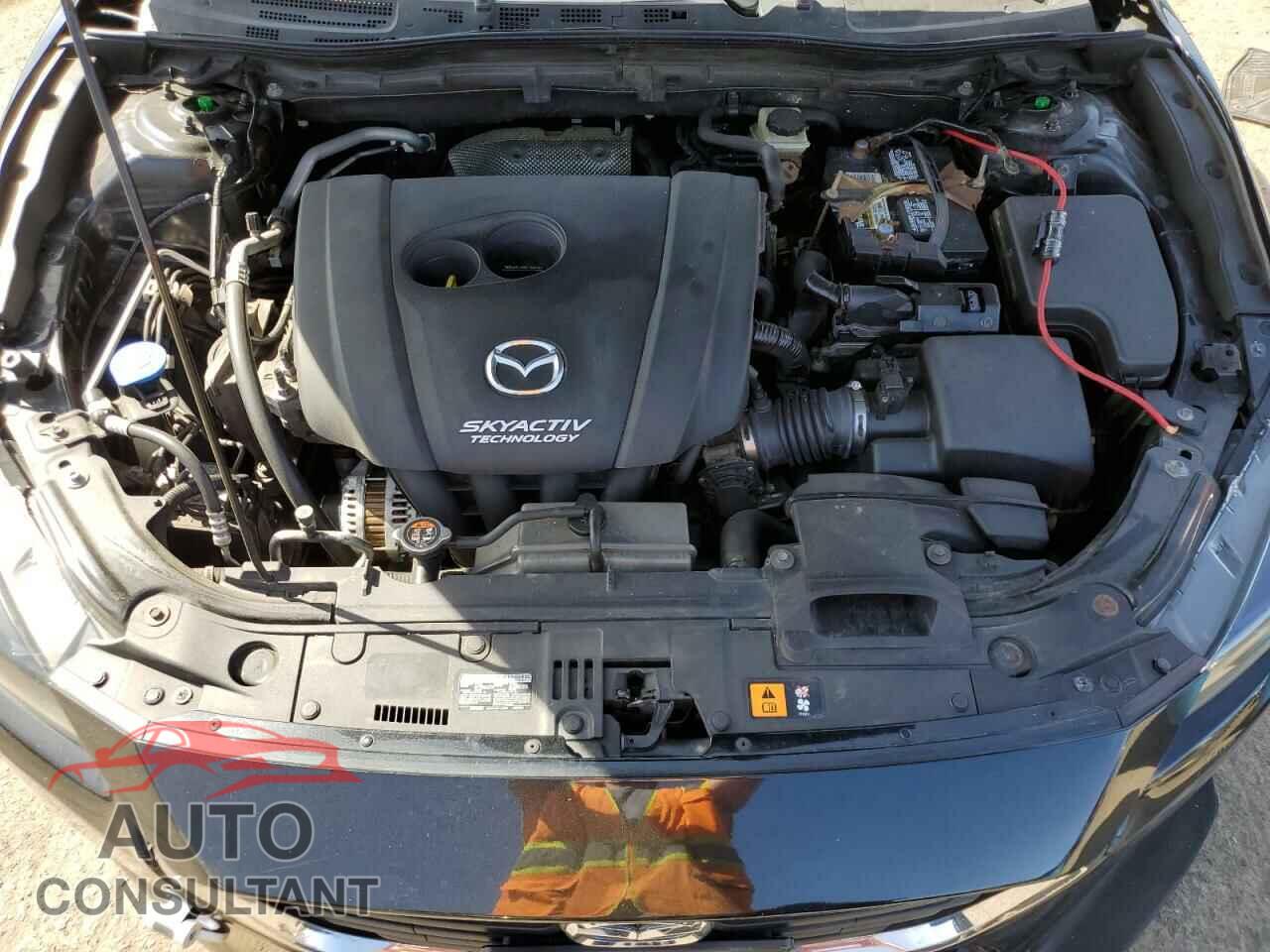 MAZDA 3 2017 - 3MZBN1U76HM130197