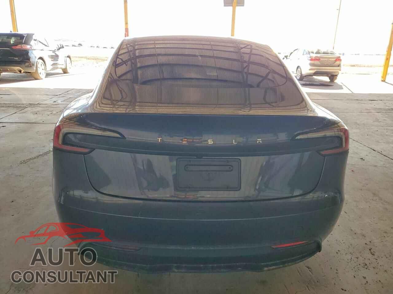 TESLA MODEL 3 2024 - 5YJ3E1EA0RF754861