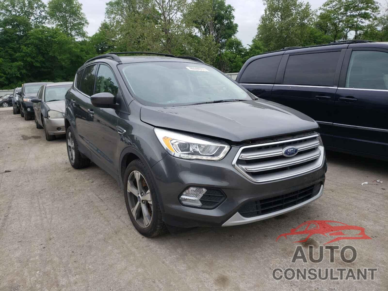 FORD ESCAPE 2017 - 1FMCU9GD2HUC83922