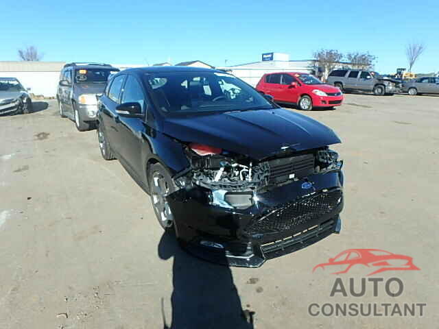 FORD FOCUS 2016 - 1FADP3L9XGL389575