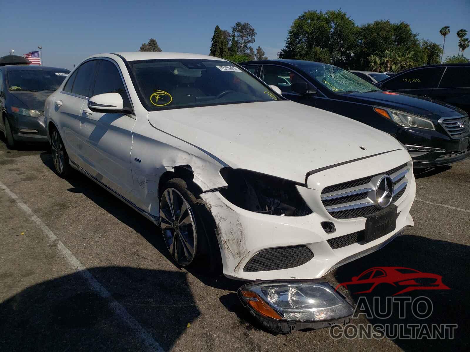 MERCEDES-BENZ C CLASS 2017 - 55SWF4HB1HU223486