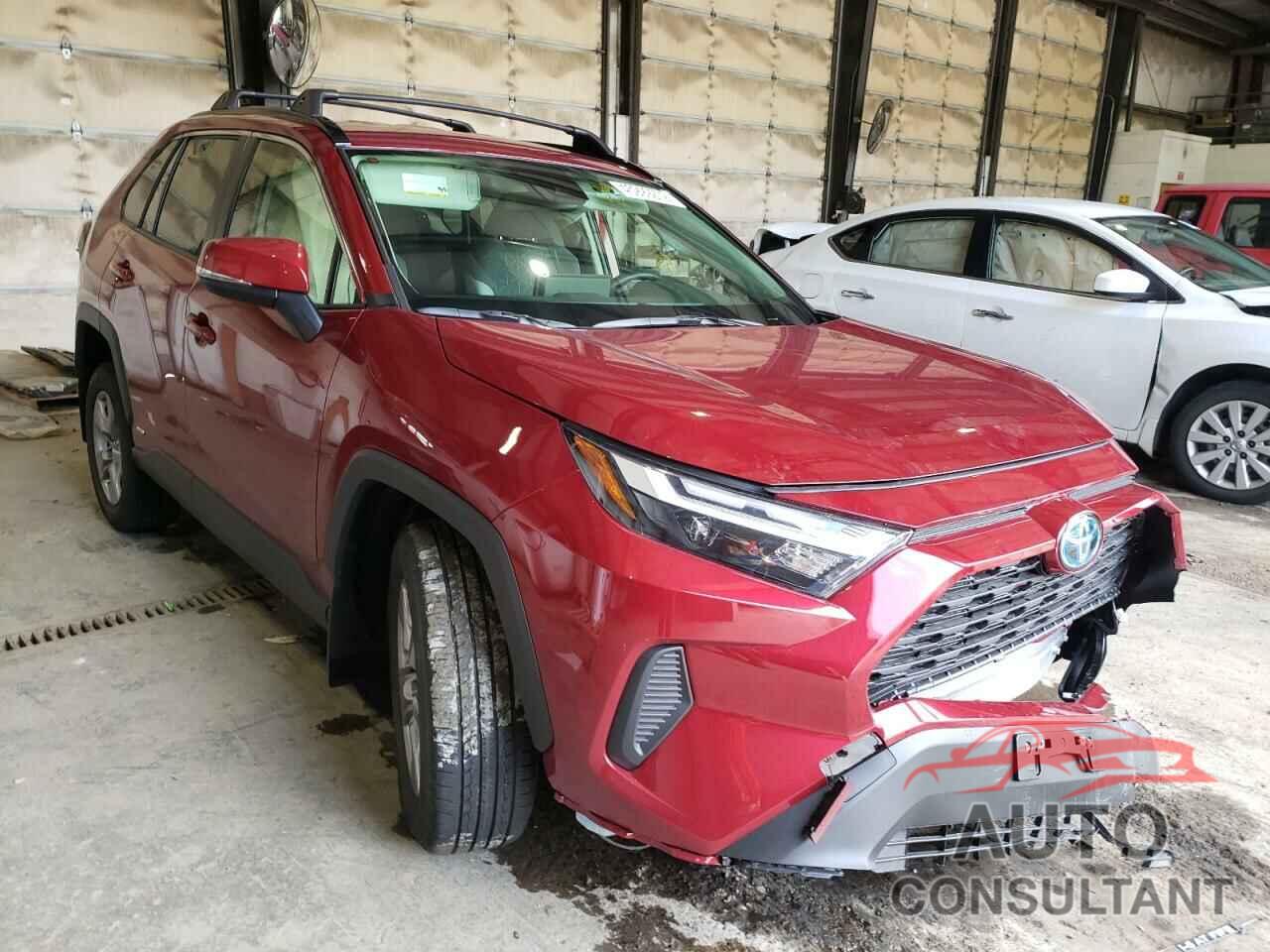 TOYOTA RAV4 2022 - JTMRWRFVXND564574