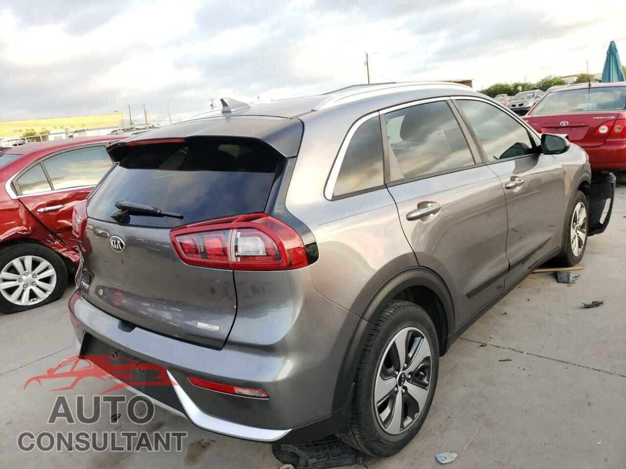 KIA NIRO 2017 - KNDCB3LC3H5065048