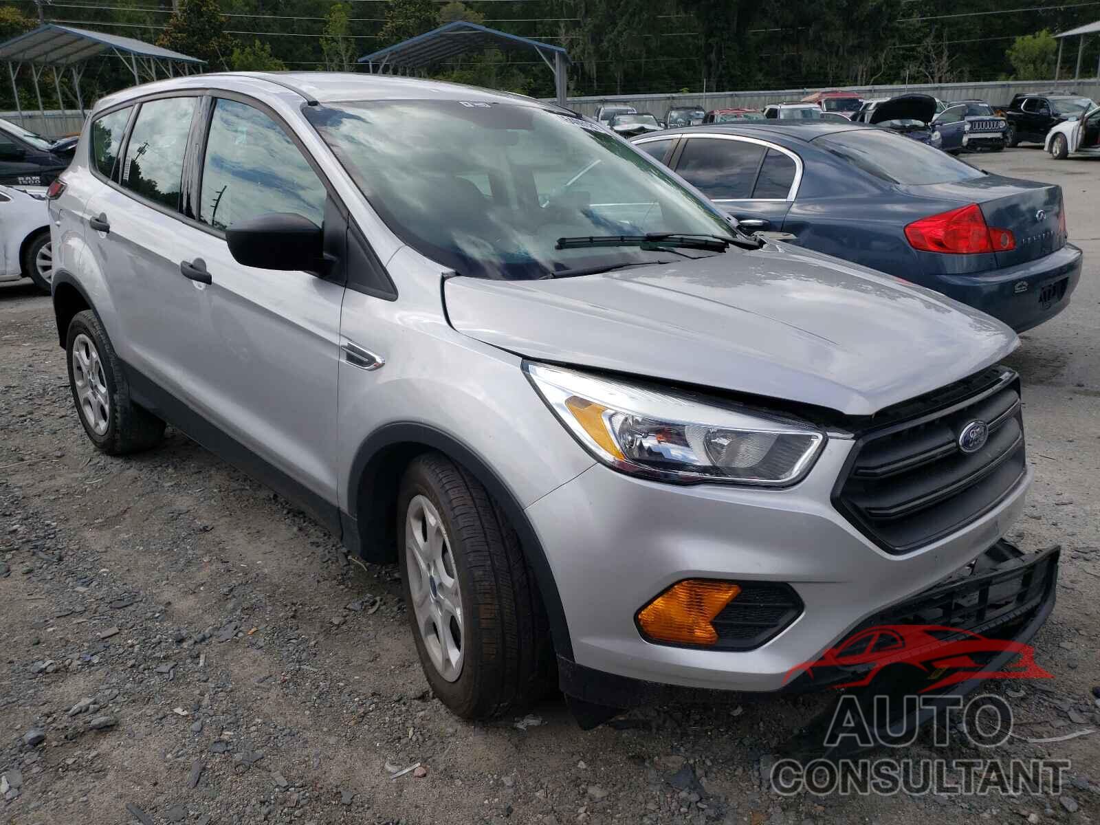 FORD ESCAPE 2017 - 1FMCU0F77HUA18663