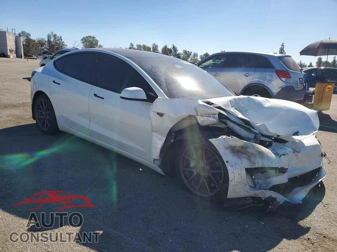 TESLA MODEL 3 2022 - 5YJ3E1EA5NF112341