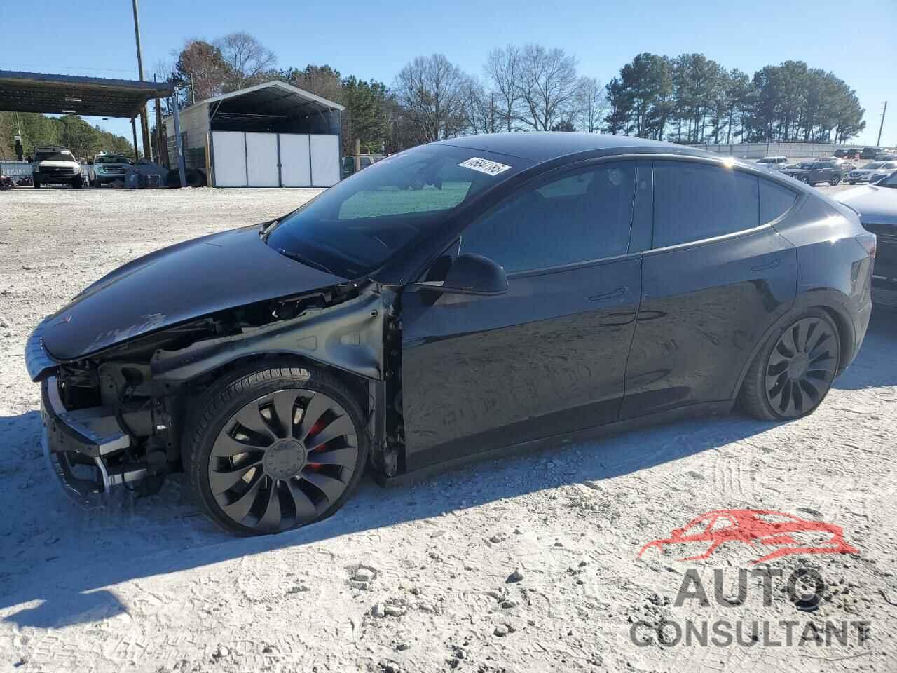 TESLA MODEL Y 2023 - 7SAYGDEF0PF852558