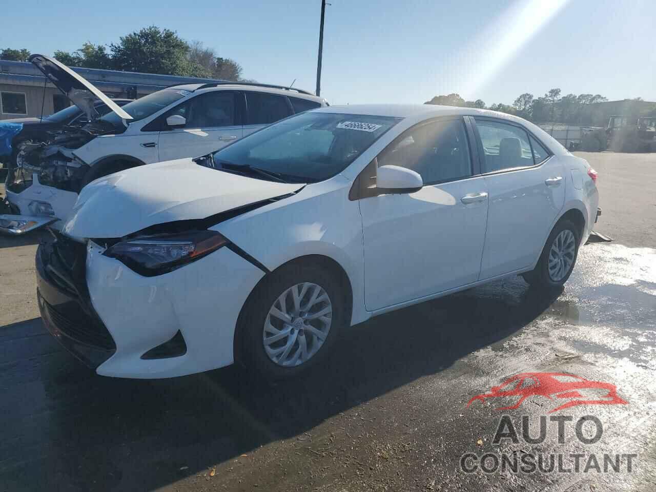 TOYOTA COROLLA 2017 - 5YFBURHE9HP584532