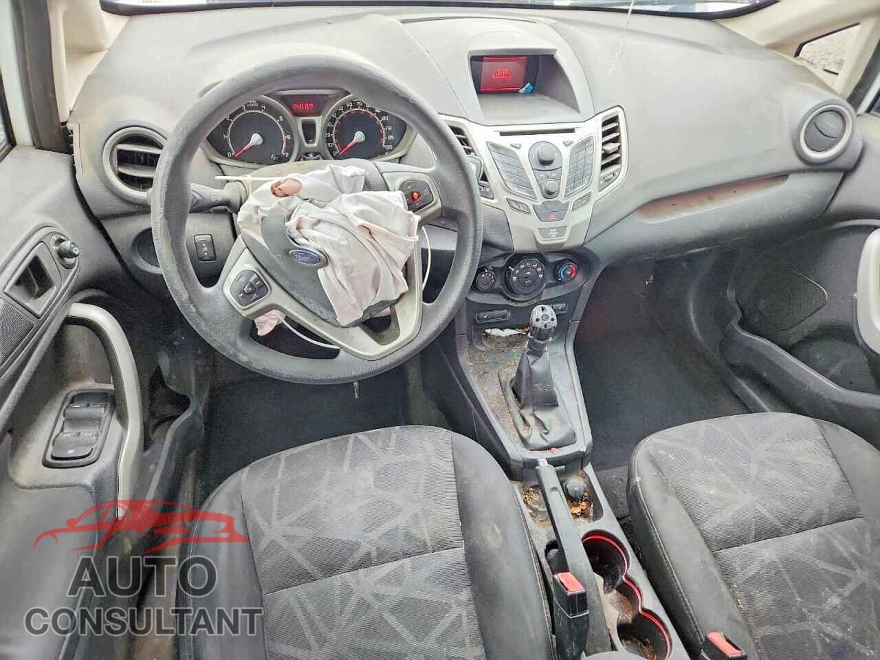 FORD FIESTA 2011 - 3FADP4EJ8BM166326