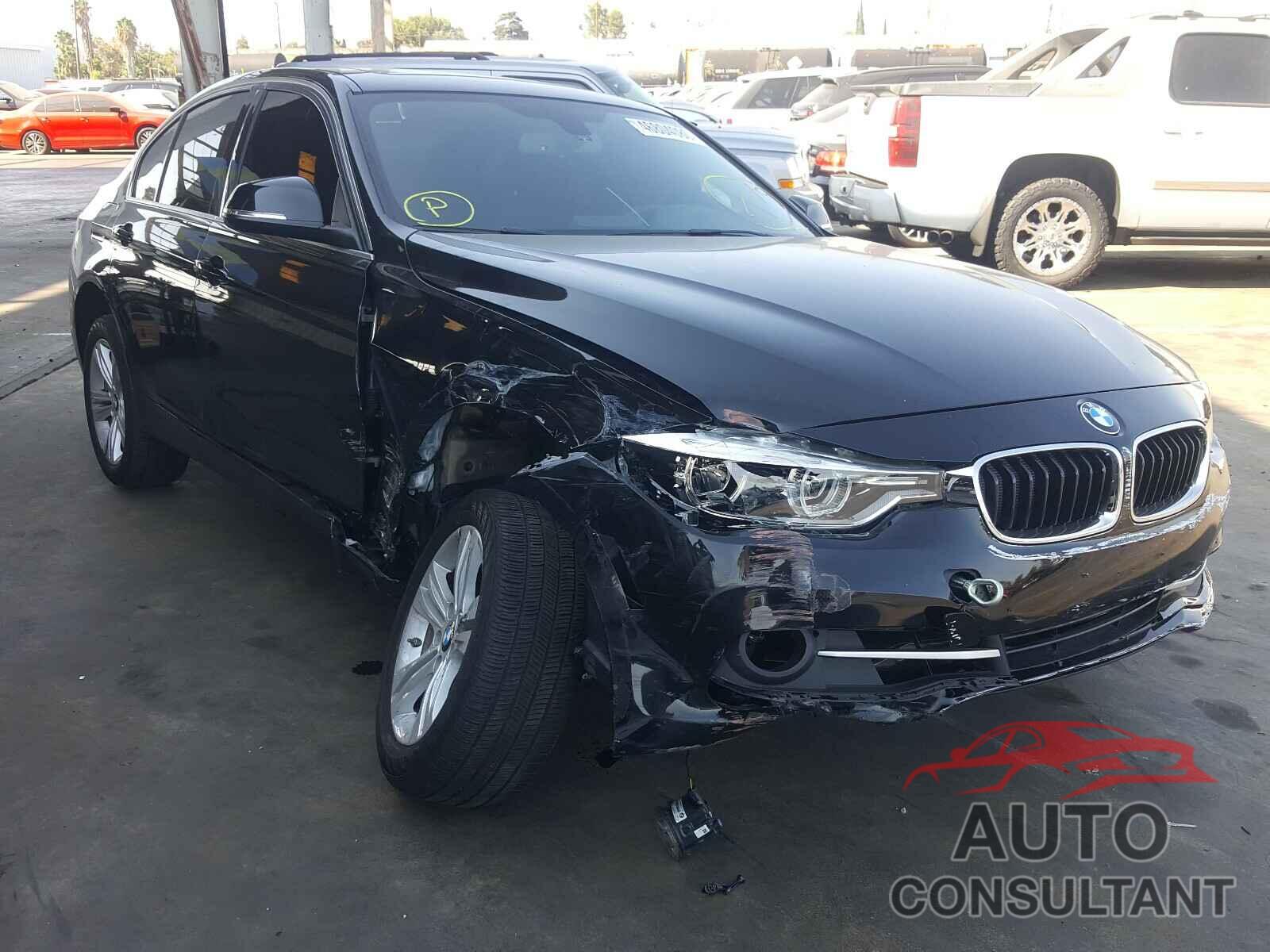 BMW 3 SERIES 2018 - WBA8D9G58JNU72445