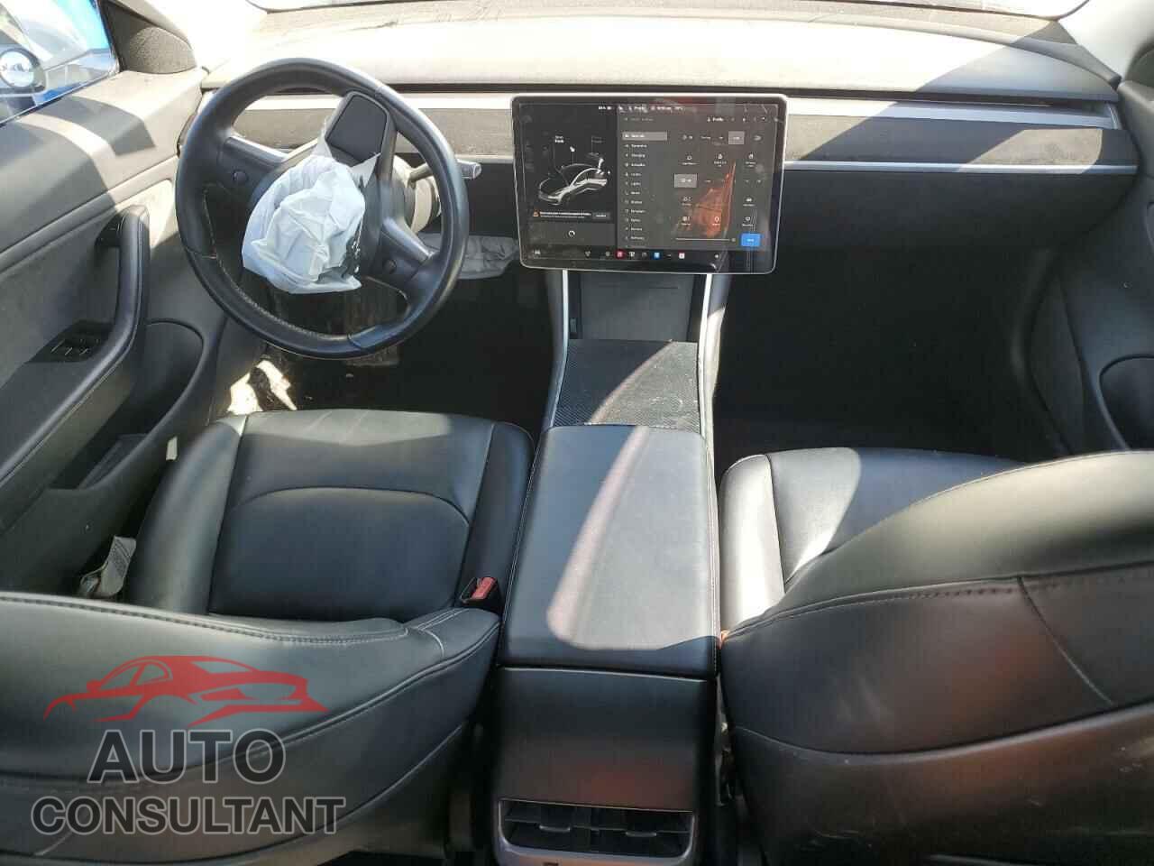 TESLA MODEL 3 2018 - 5YJ3E1EA2JF007475