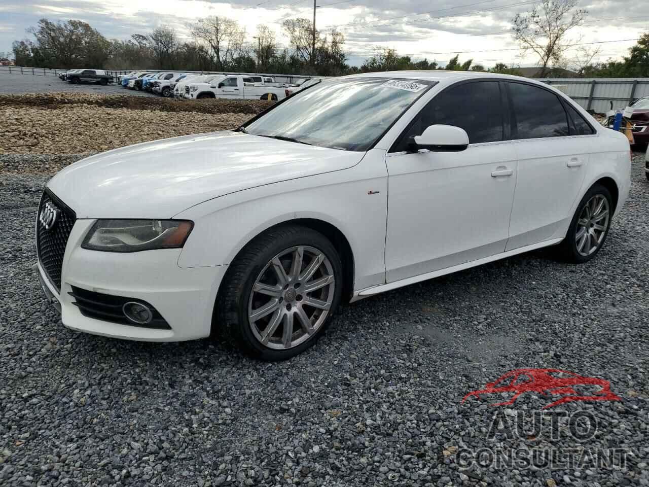 AUDI A4 2012 - WAUEFAFLXCN007957