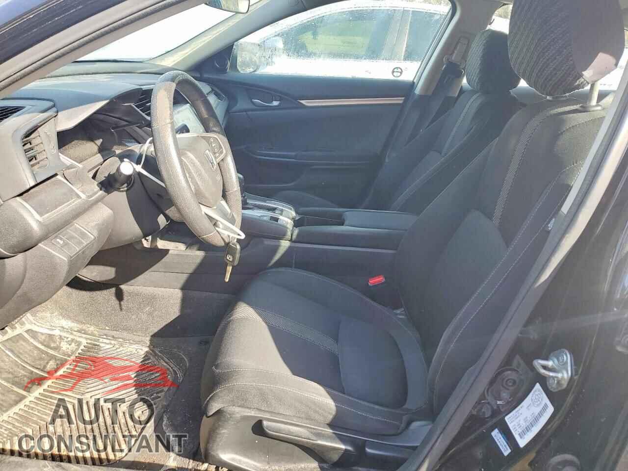 HONDA CIVIC 2017 - 2HGFC2F52HH028407