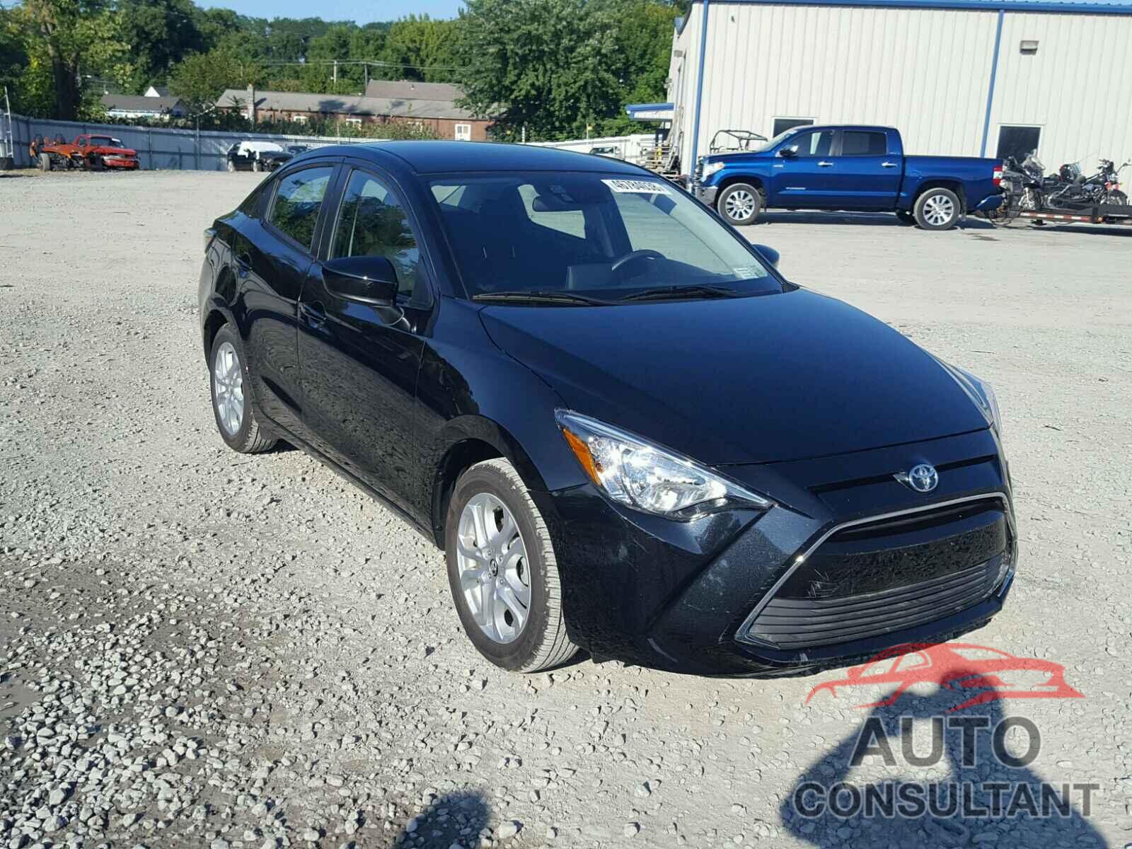 TOYOTA YARIS 2018 - 3MYDLBYV6JY310859