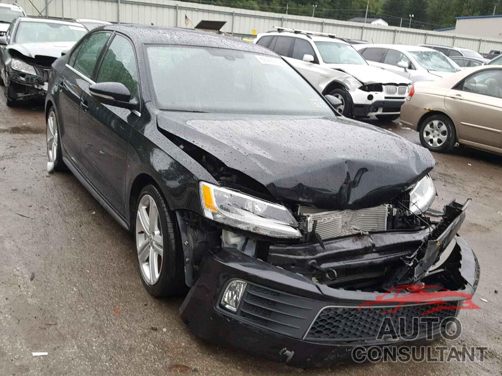 VOLKSWAGEN JETTA 2015 - 3VW4T7AJ4FM270294