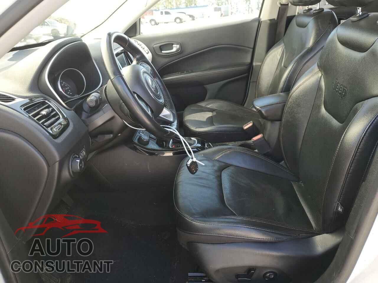 JEEP COMPASS 2021 - 3C4NJDCB4MT511145