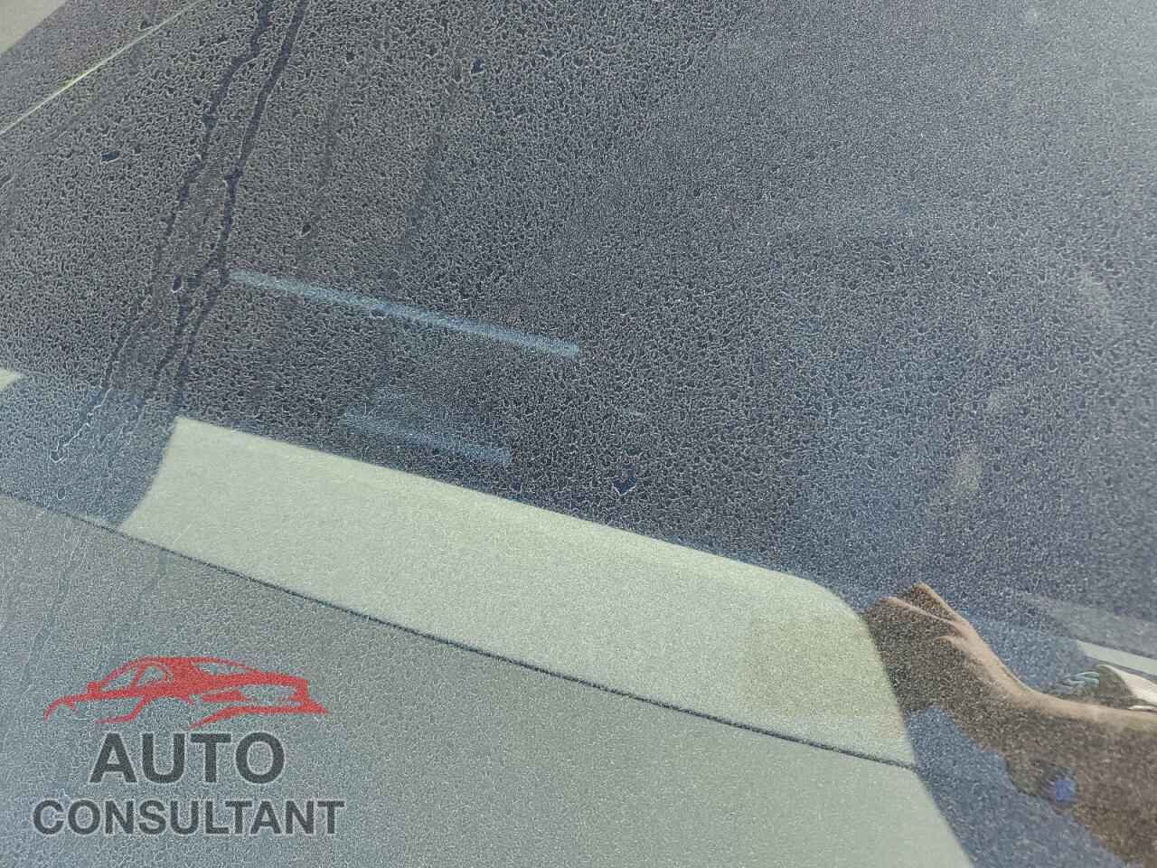 TESLA MODEL 3 2024 - 5YJ3E1EA9RF752350