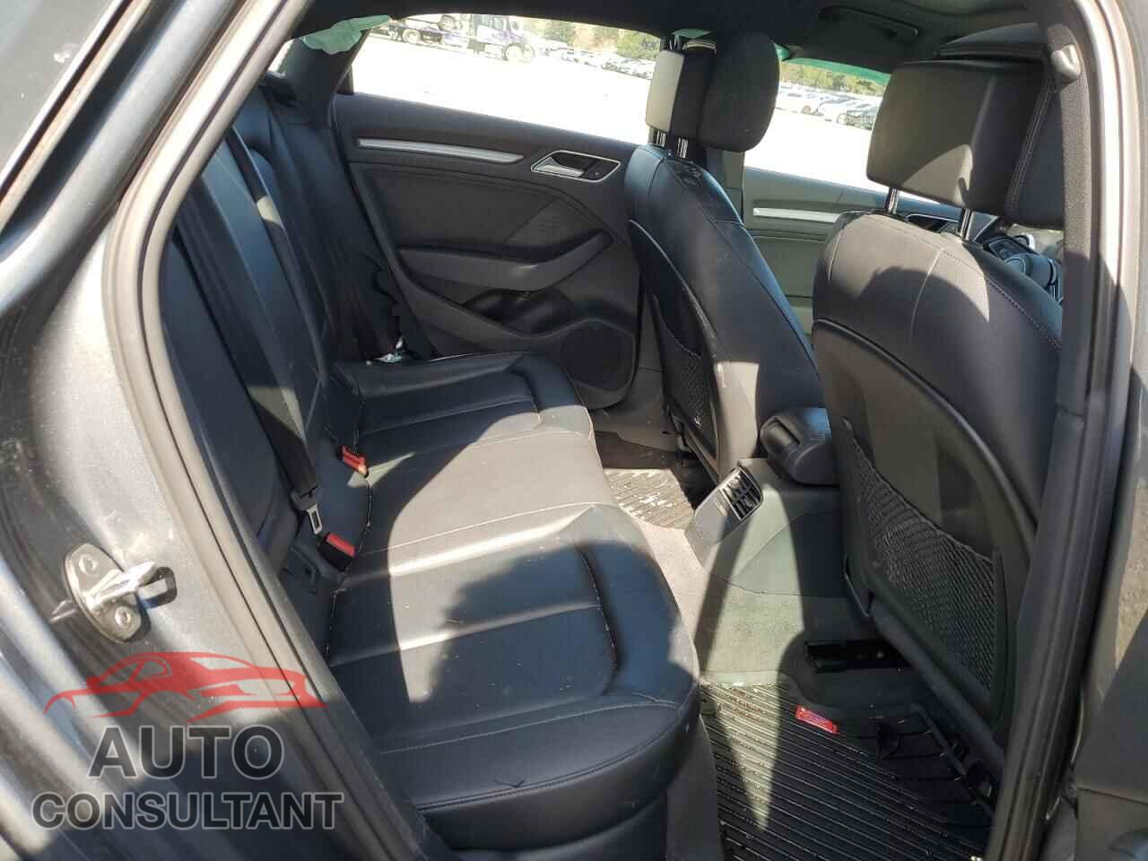AUDI A3 2017 - WAUB8GFFXH1056472