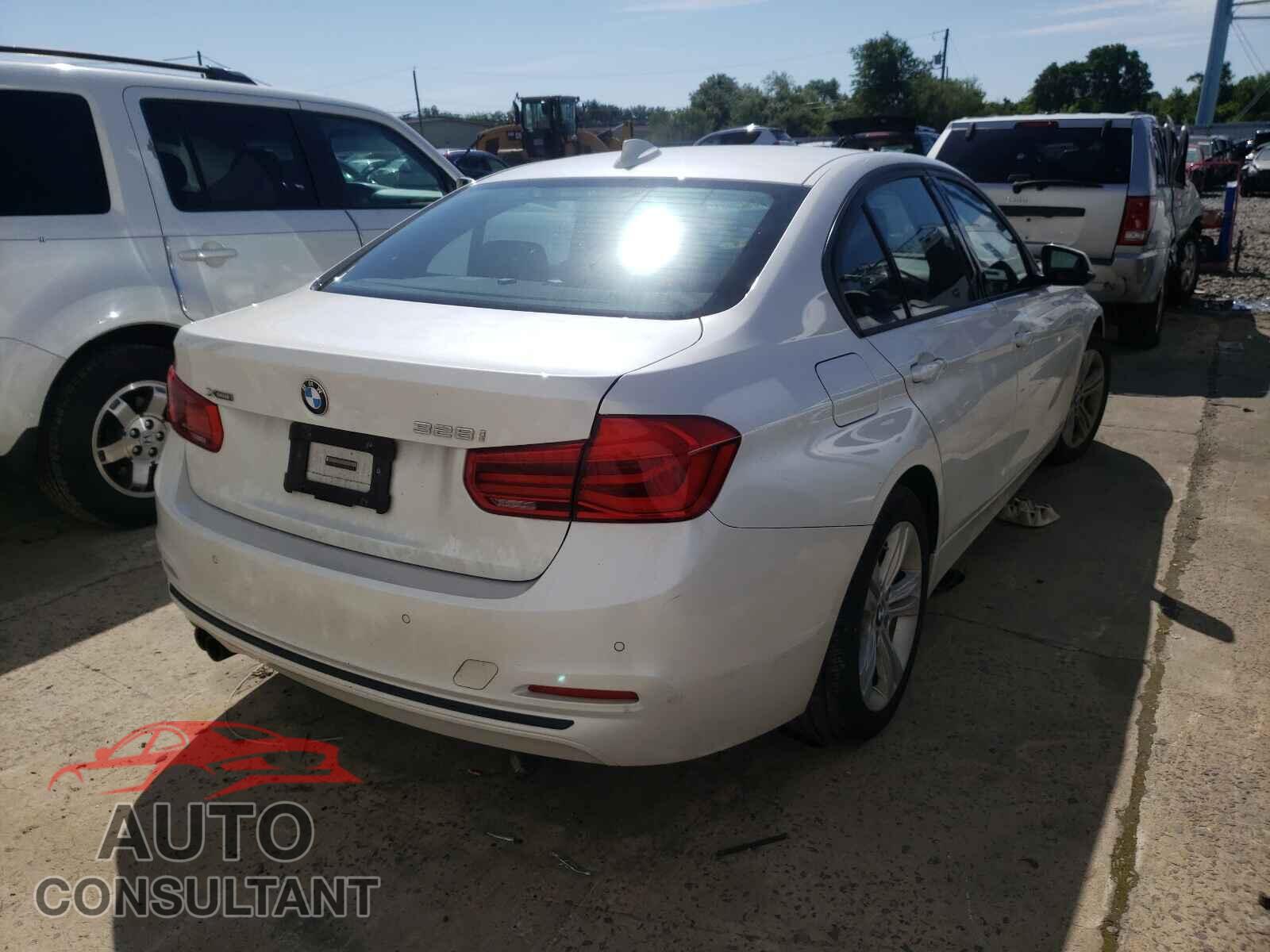 BMW 3 SERIES 2016 - WBA8E3G52GNU01762