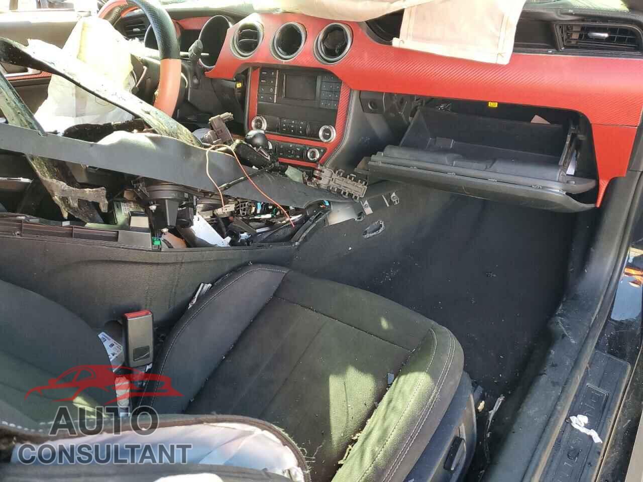 FORD MUSTANG 2021 - 1FA6P8CF1M5154977