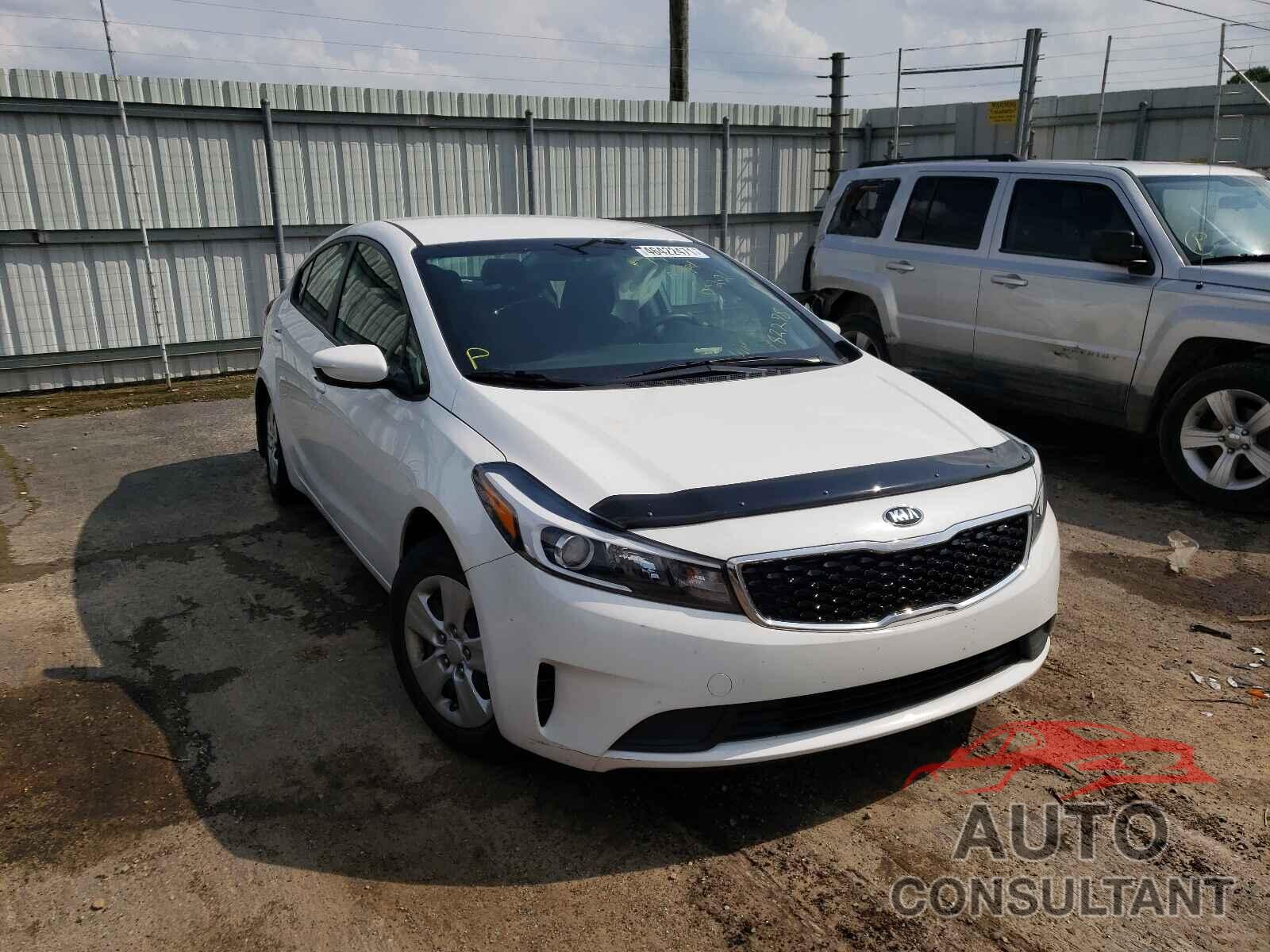 KIA FORTE 2018 - 3KPFL4A72JE182278
