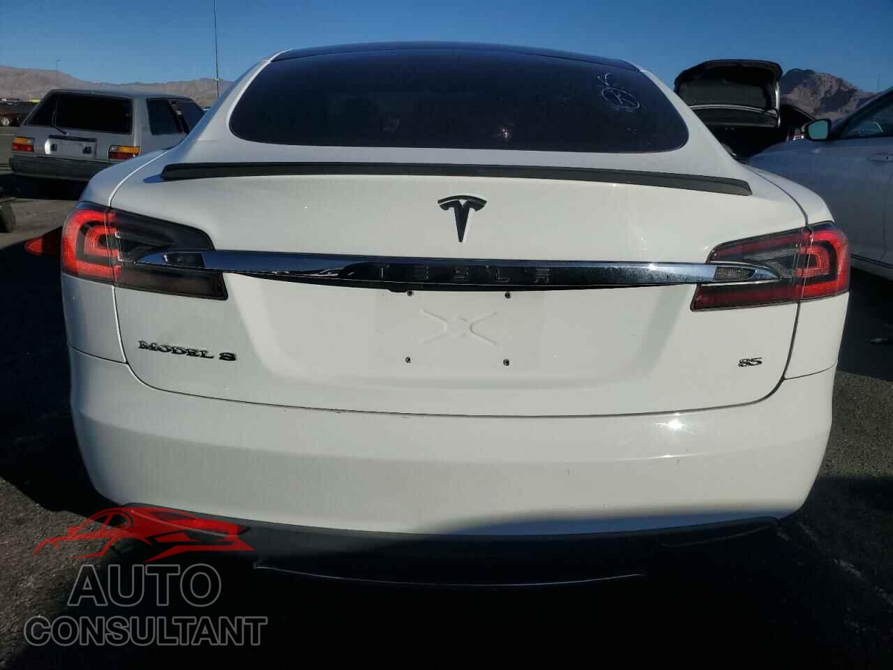 TESLA MODEL S 2013 - 5YJSA1CNXDFP11442