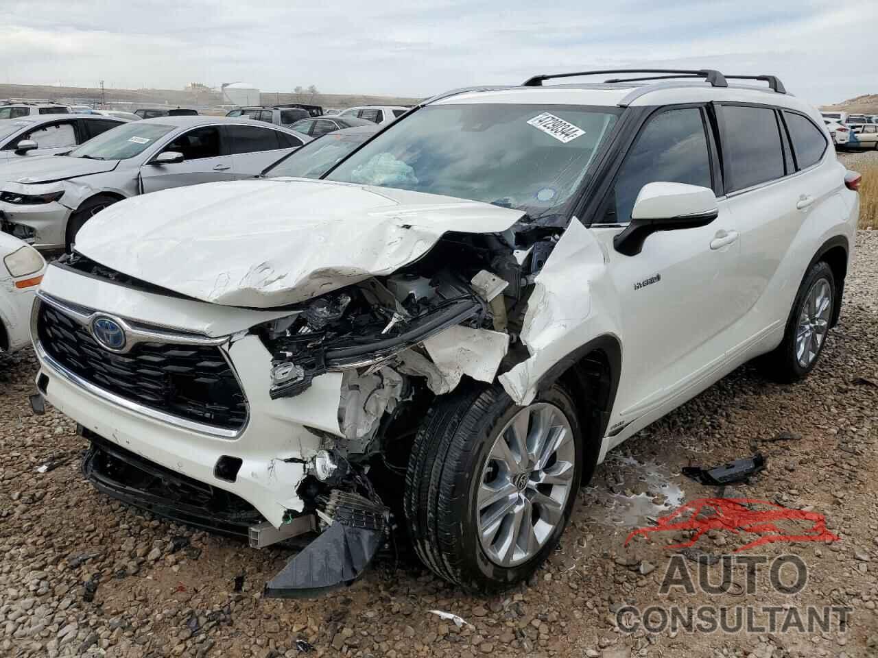 TOYOTA HIGHLANDER 2021 - 5TDXBRCH9MS520585