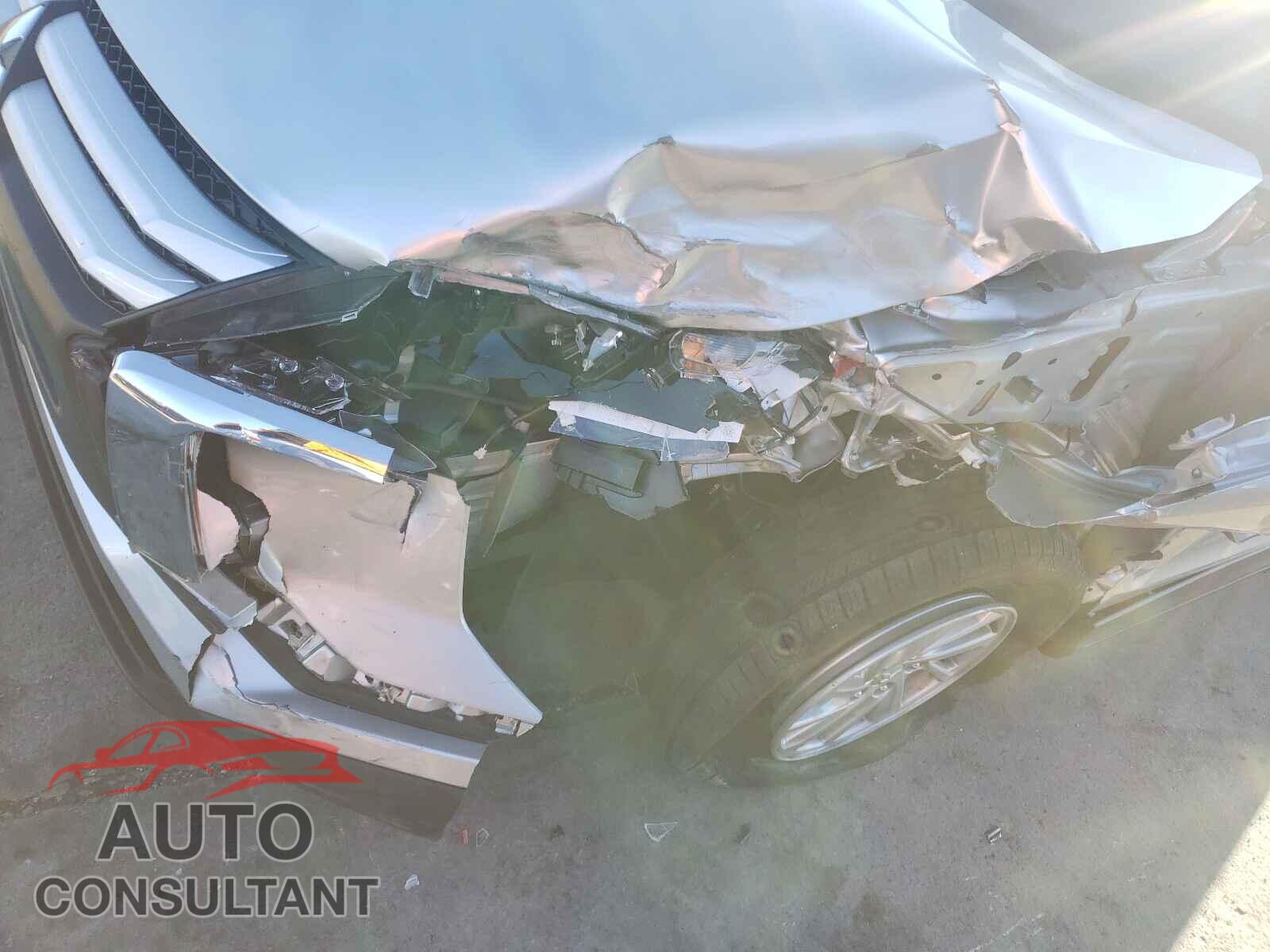 MITSUBISHI ECLIPSE 2019 - JA4AT3AAXKZ033892