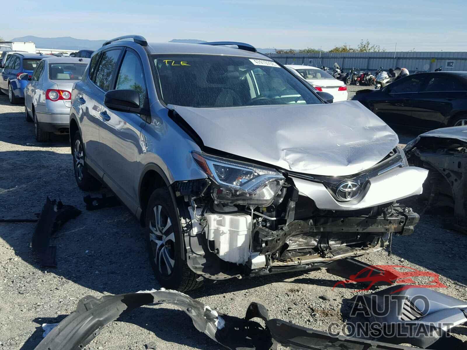 TOYOTA RAV4 LE 2016 - 2T3BFREV5GW538084