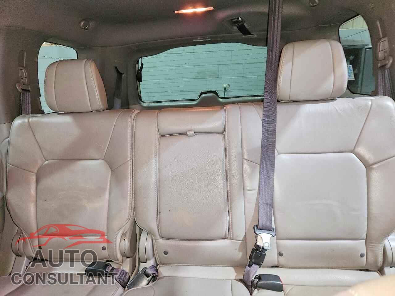 HONDA PILOT 2014 - 5FNYF4H79EB012103