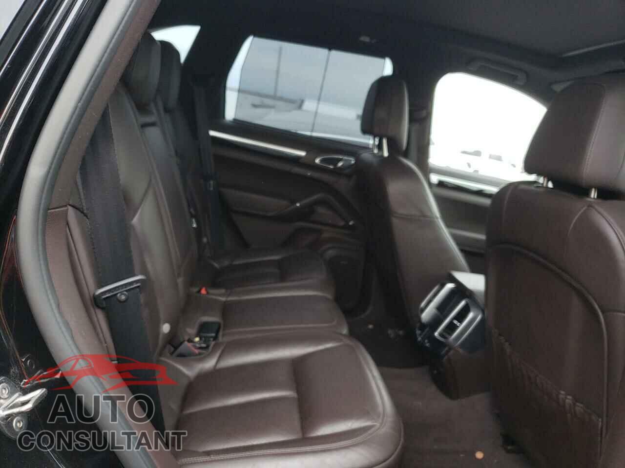 PORSCHE CAYENNE 2016 - WP1AB2A23GLA93730