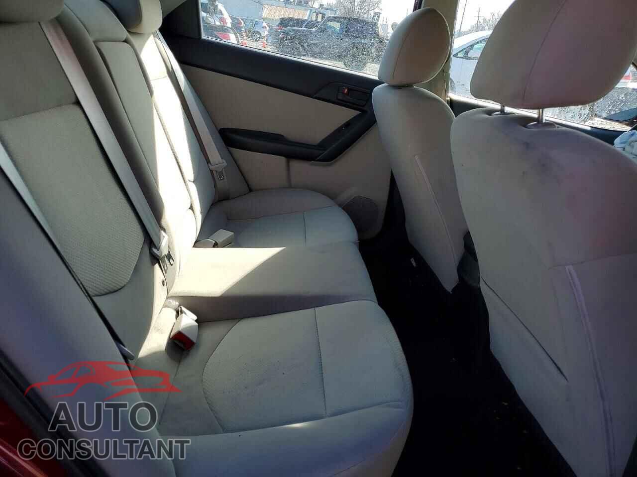 KIA FORTE 2010 - KNAFU4A23A5826882