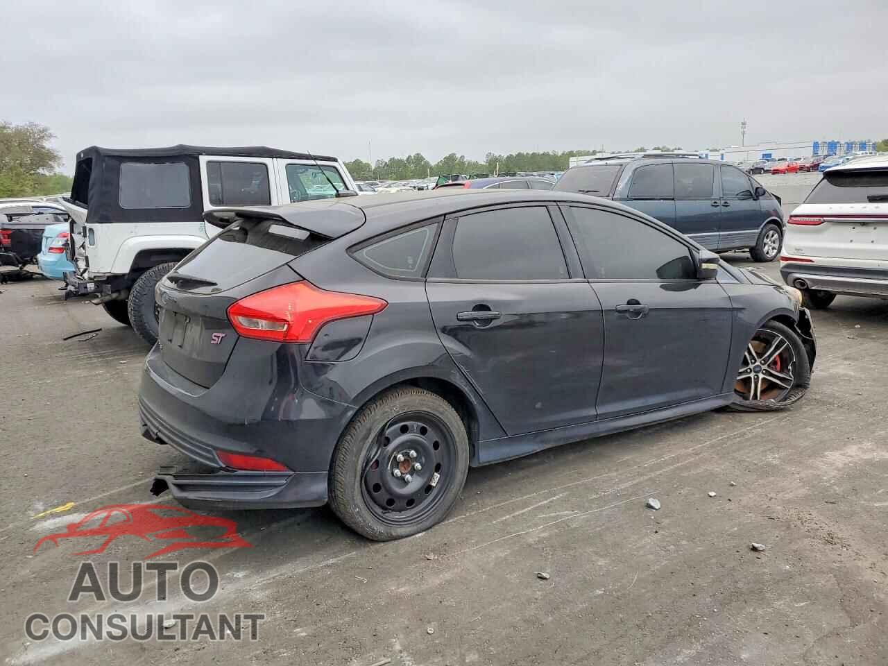 FORD FOCUS 2016 - 1FADP3L90GL355581