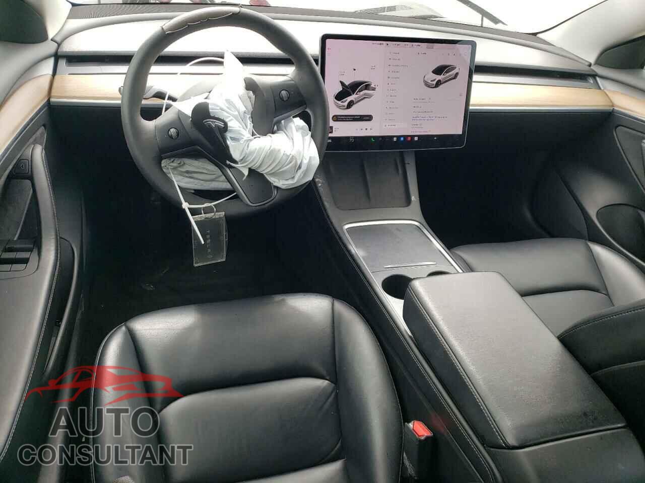 TESLA MODEL 3 2021 - 5YJ3E1EA2MF095500
