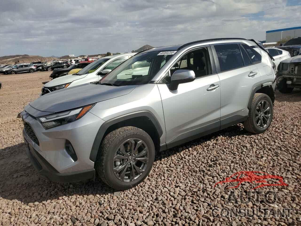 TOYOTA RAV4 2024 - JTMB6RFV7RJ044969