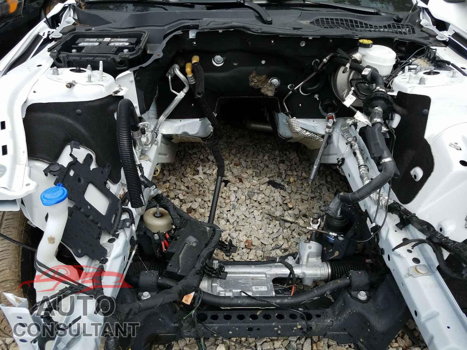FORD MUSTANG 2020 - 1FATP8FF1L5131292