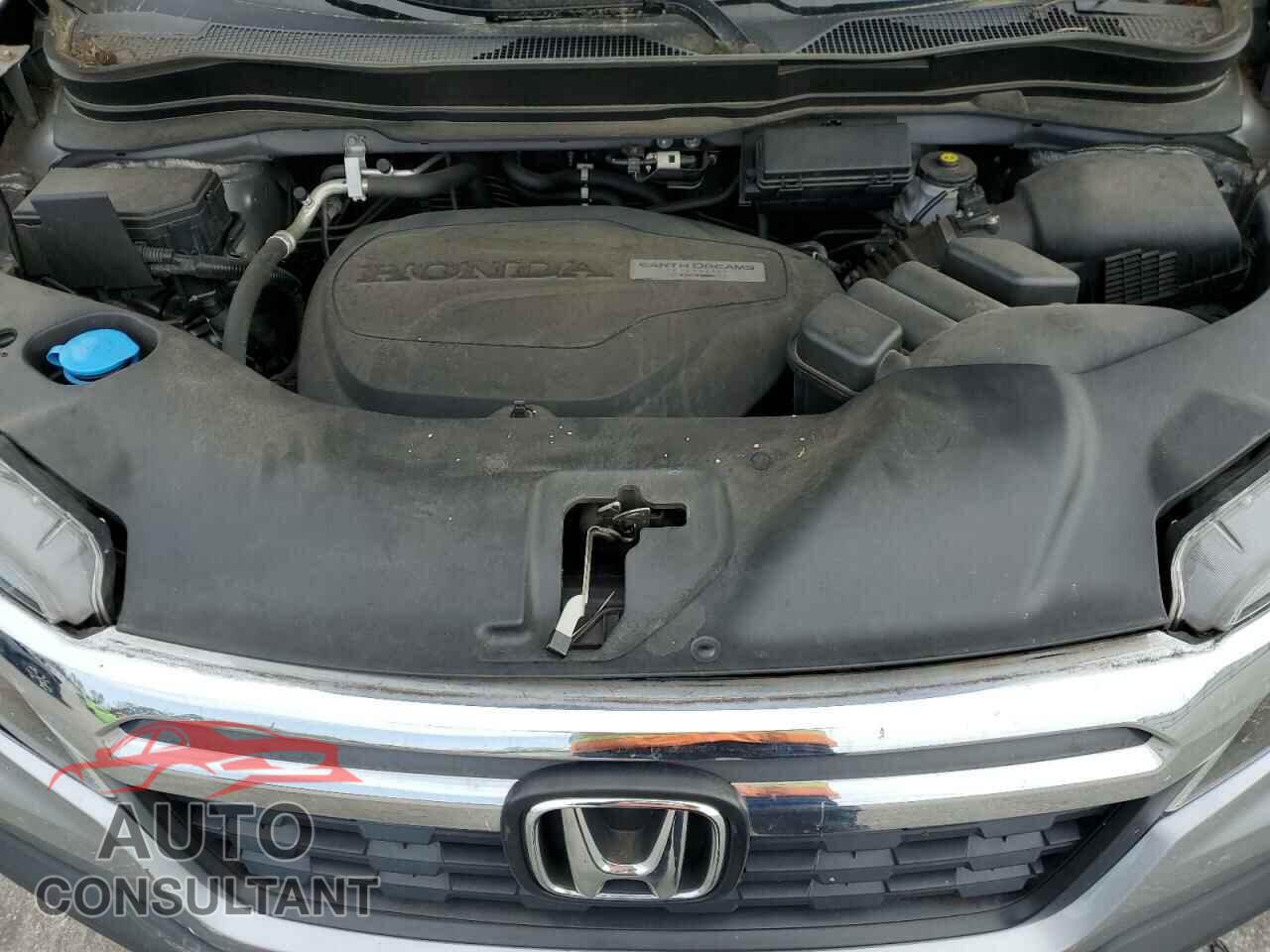 HONDA RIDGELINE 2017 - 5FPYK2F55HB011740