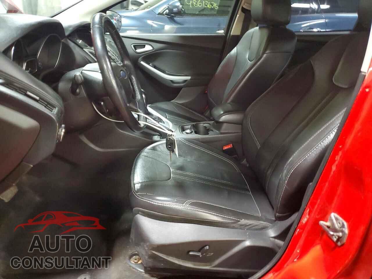 FORD FOCUS 2013 - 1FADP3F21DL290959