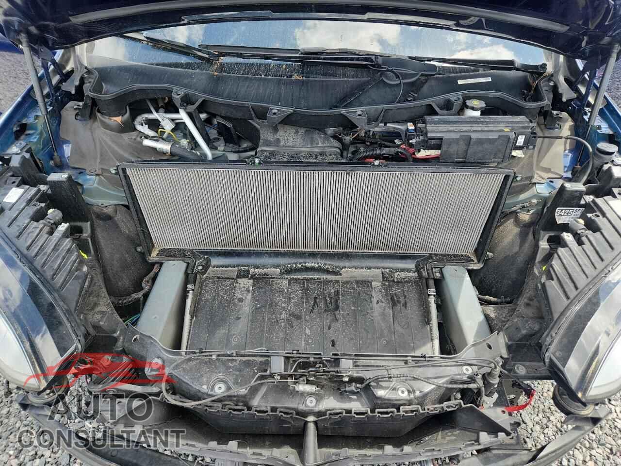 TESLA MODEL X 2018 - 5YJXCBE20JF109461