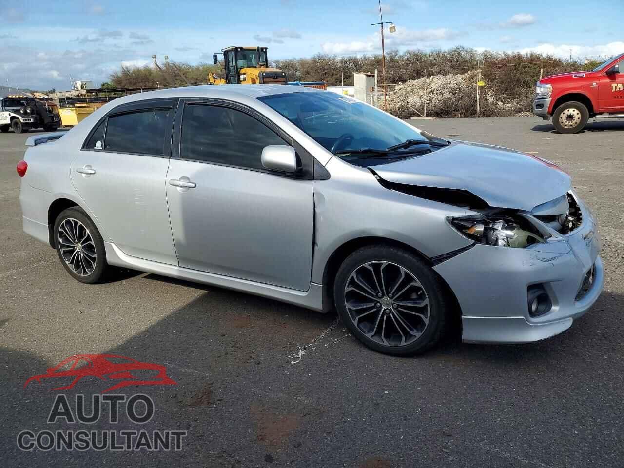 TOYOTA COROLLA 2013 - 2T1BU4EE4DC930357