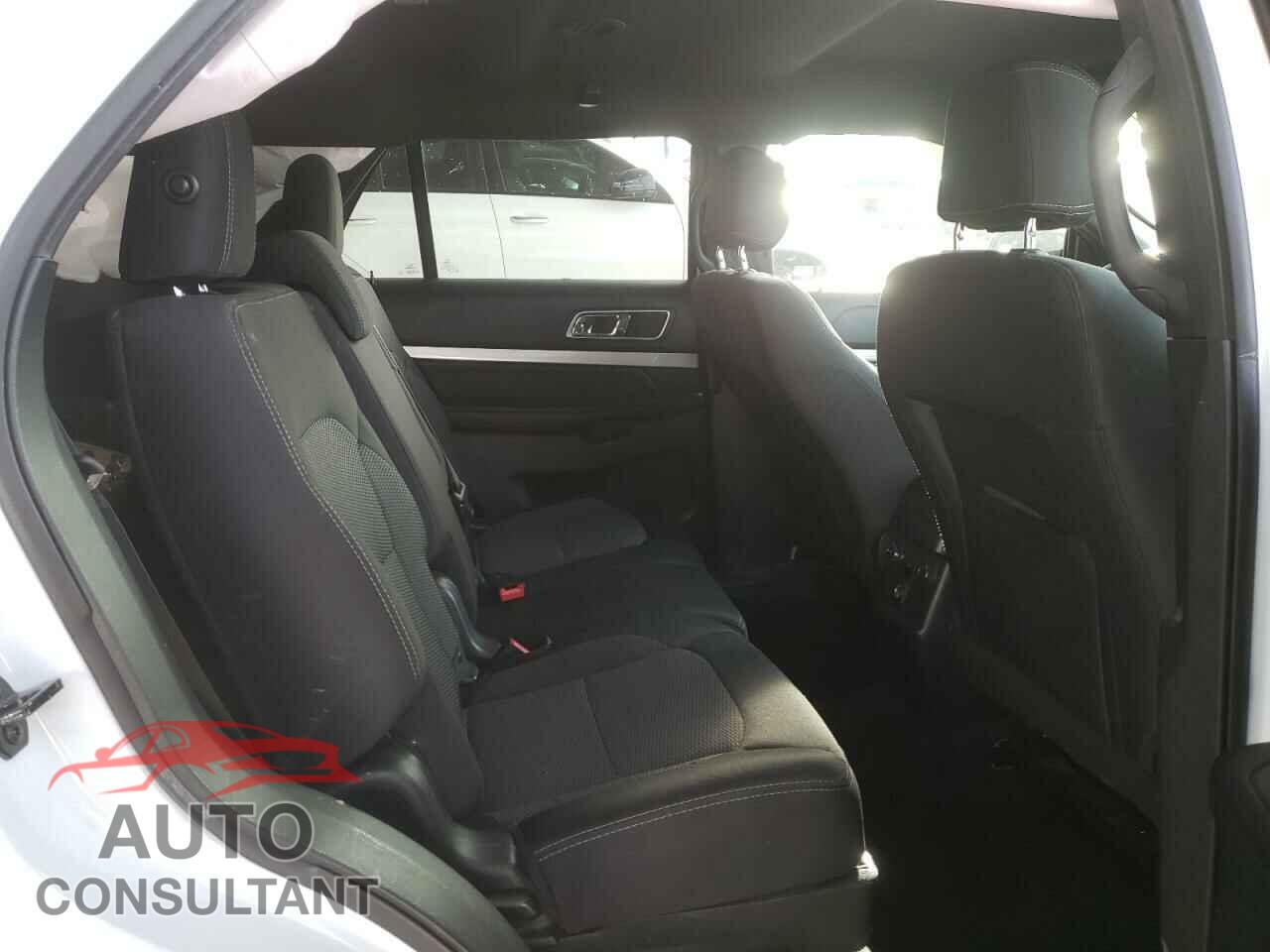 FORD EXPLORER 2017 - 1FM5K8D80HGC77681