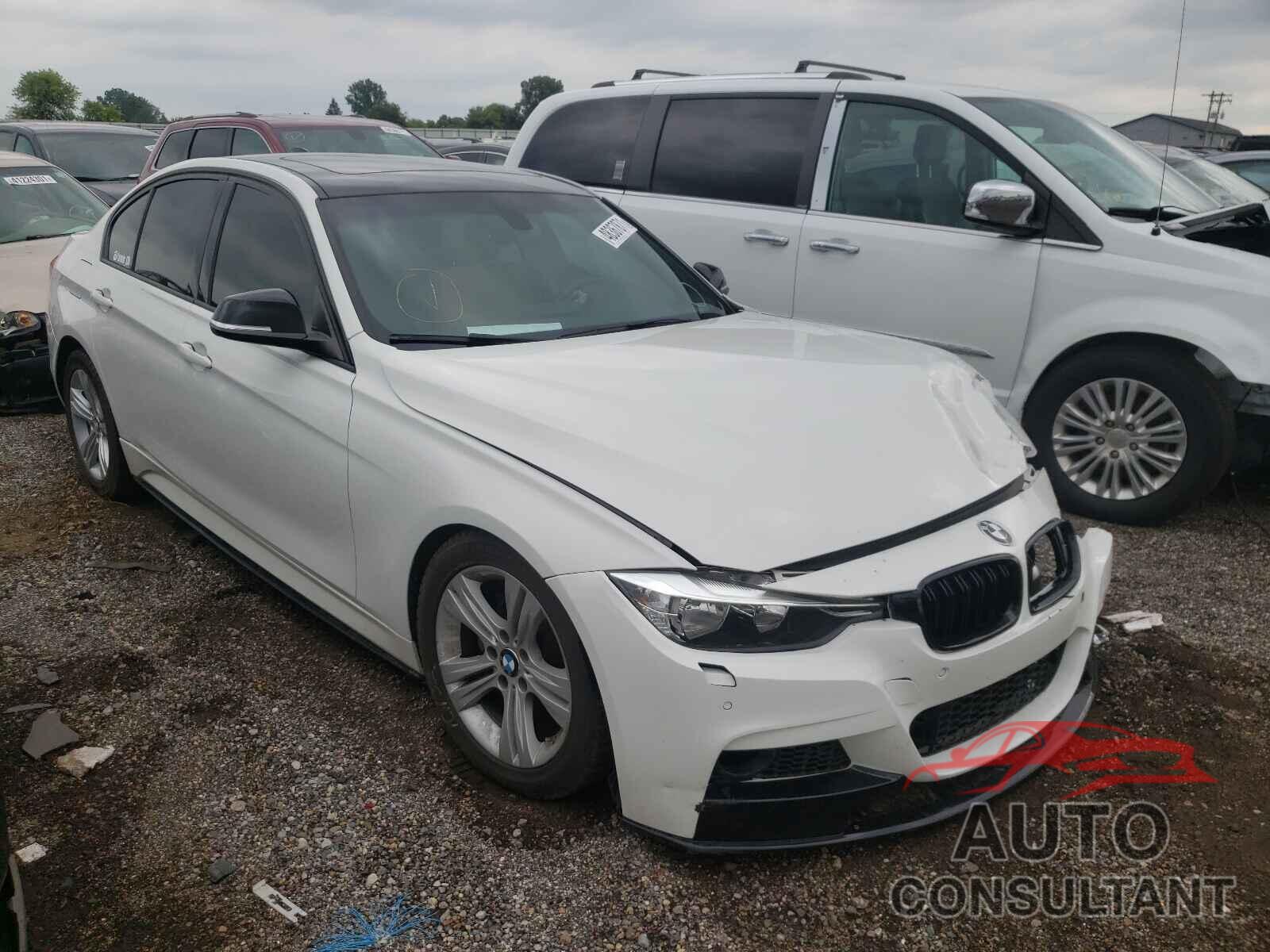 BMW 3 SERIES 2016 - WBA8E3C50GK502645