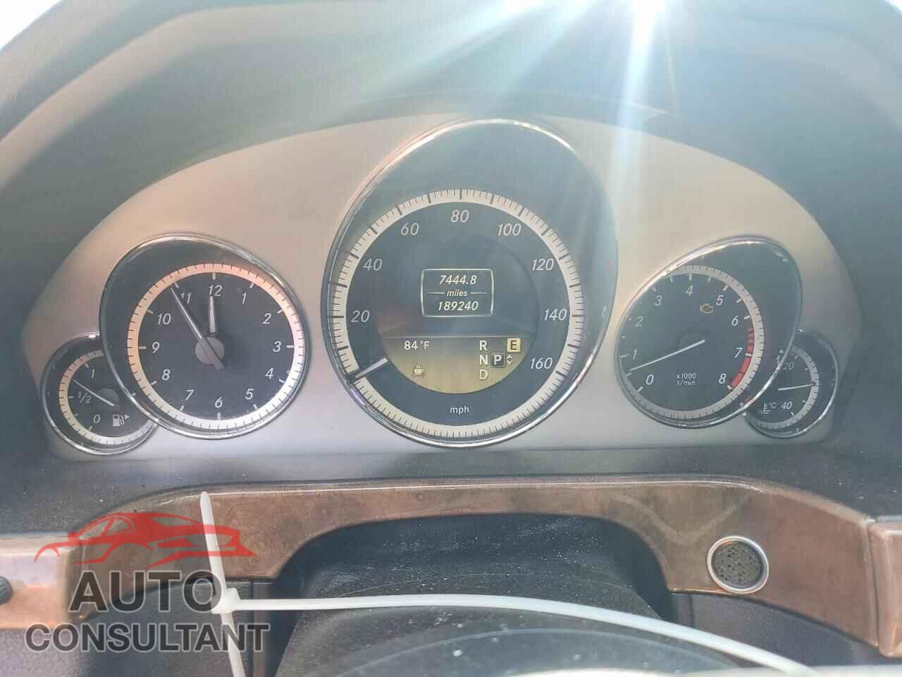 MERCEDES-BENZ E-CLASS 2012 - WDDHF5KB3CA564095