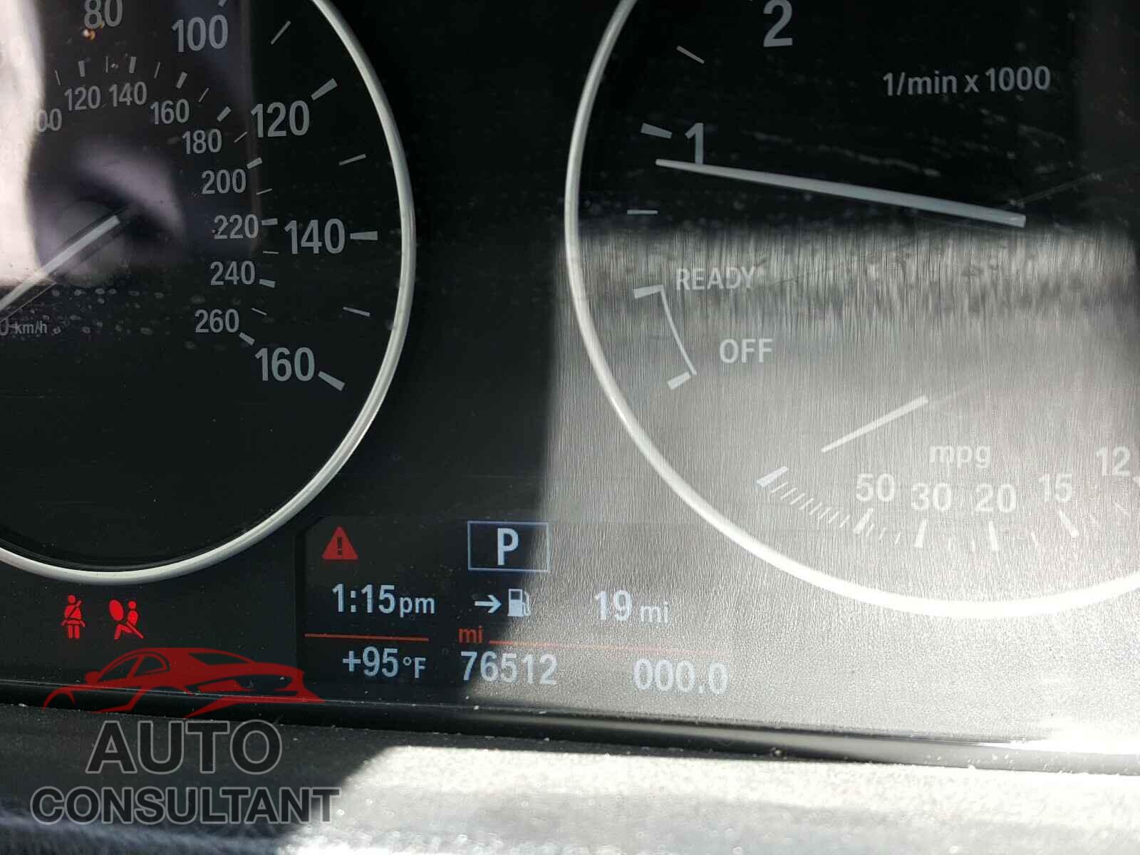 BMW 3 SERIES 2016 - WBA8E1G59GNU10379