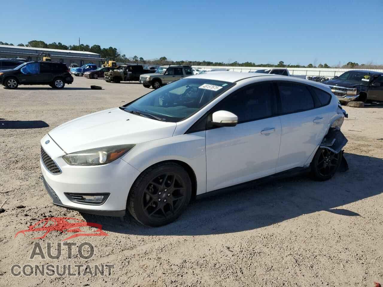 FORD FOCUS 2016 - 1FADP3K27GL355355