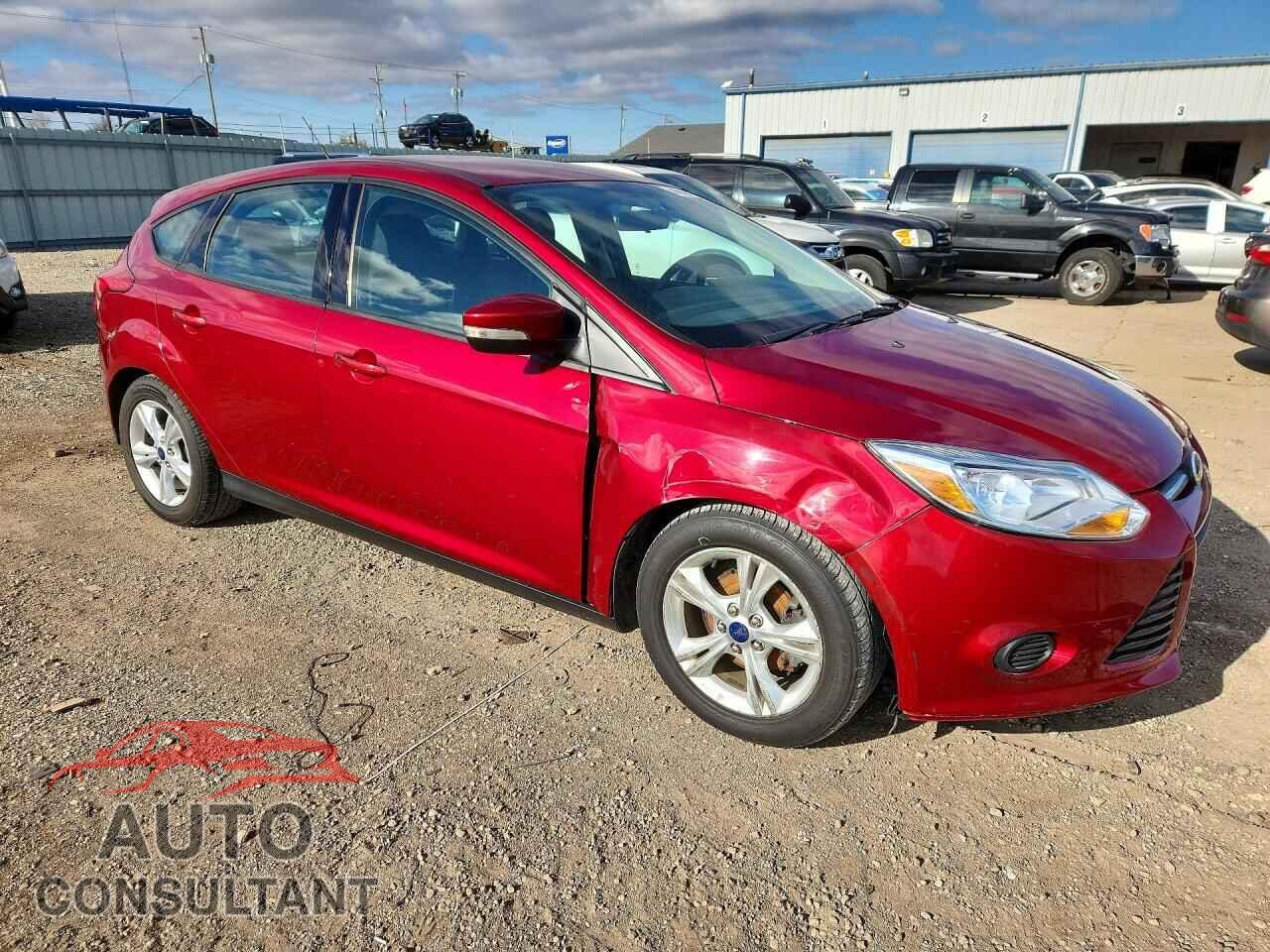 FORD FOCUS 2014 - 1FADP3K27EL228103