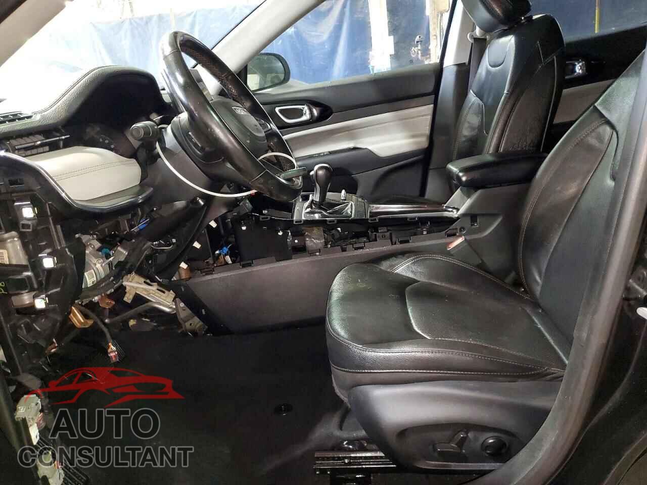 JEEP COMPASS 2022 - 3C4NJDCB7NT108519