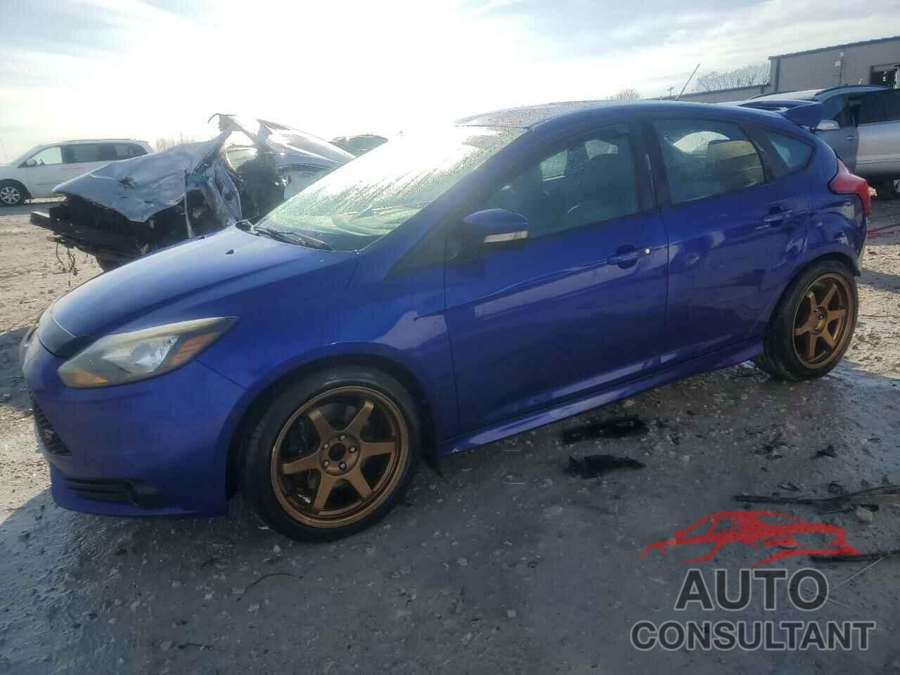 FORD FOCUS 2014 - 1FADP3L92EL207235