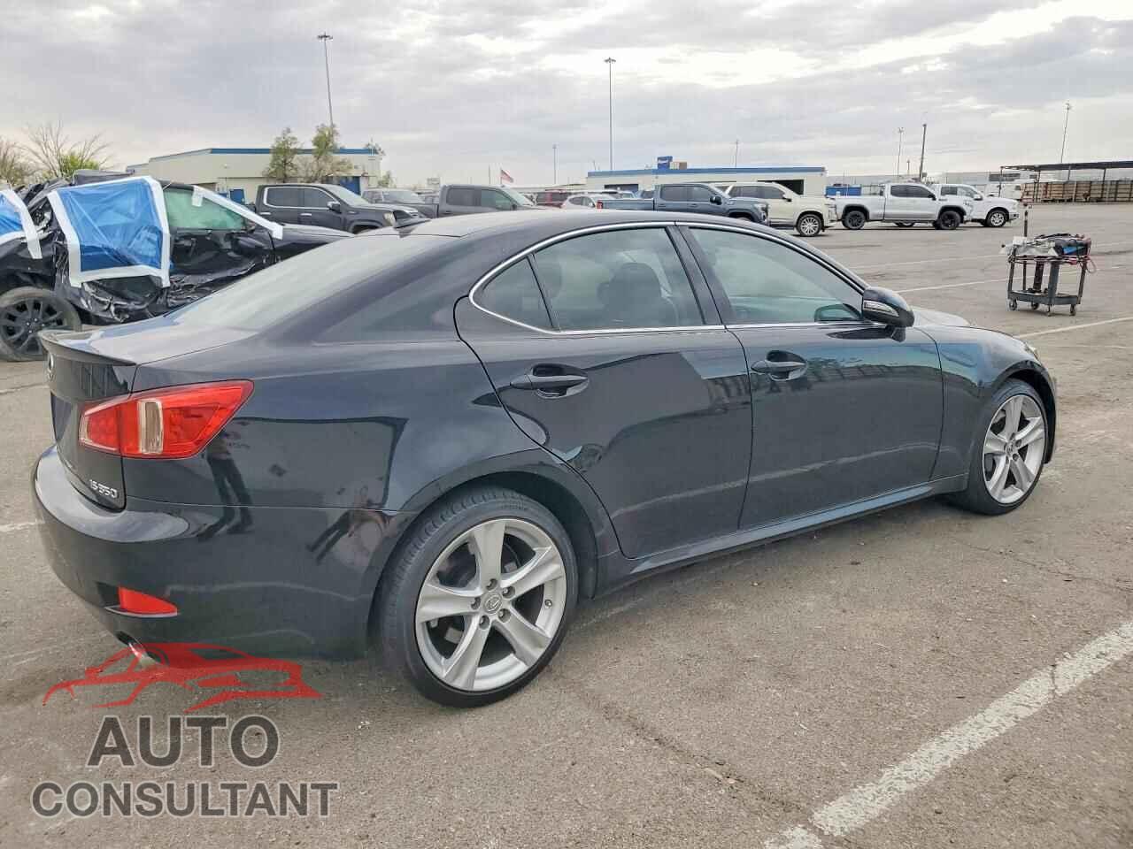 LEXUS IS 2011 - JTHBE5C29B5025665