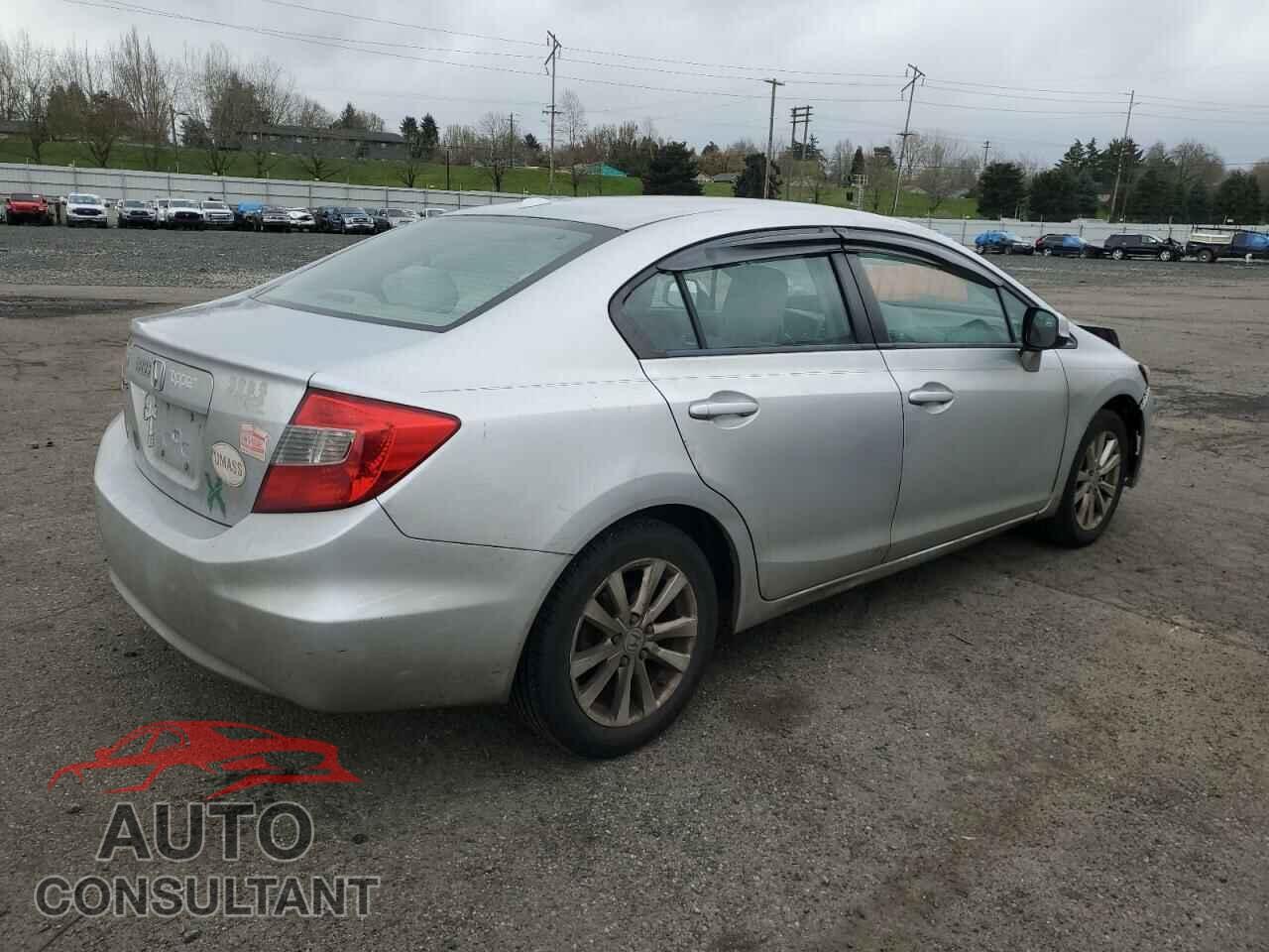 HONDA CIVIC 2012 - 2HGFB2F86CH526566