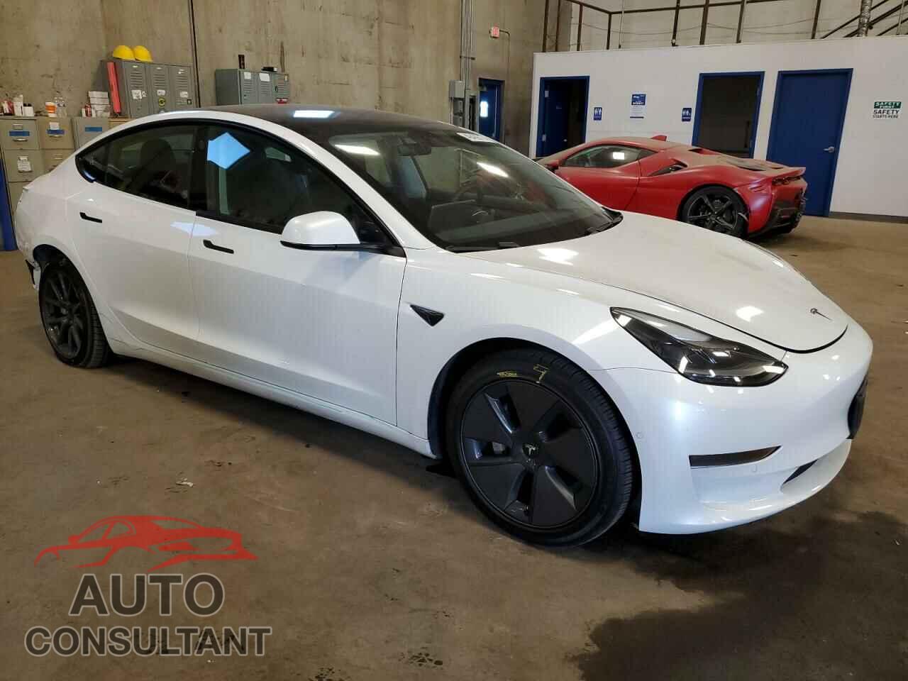 TESLA MODEL 3 2021 - 5YJ3E1EA2MF062190